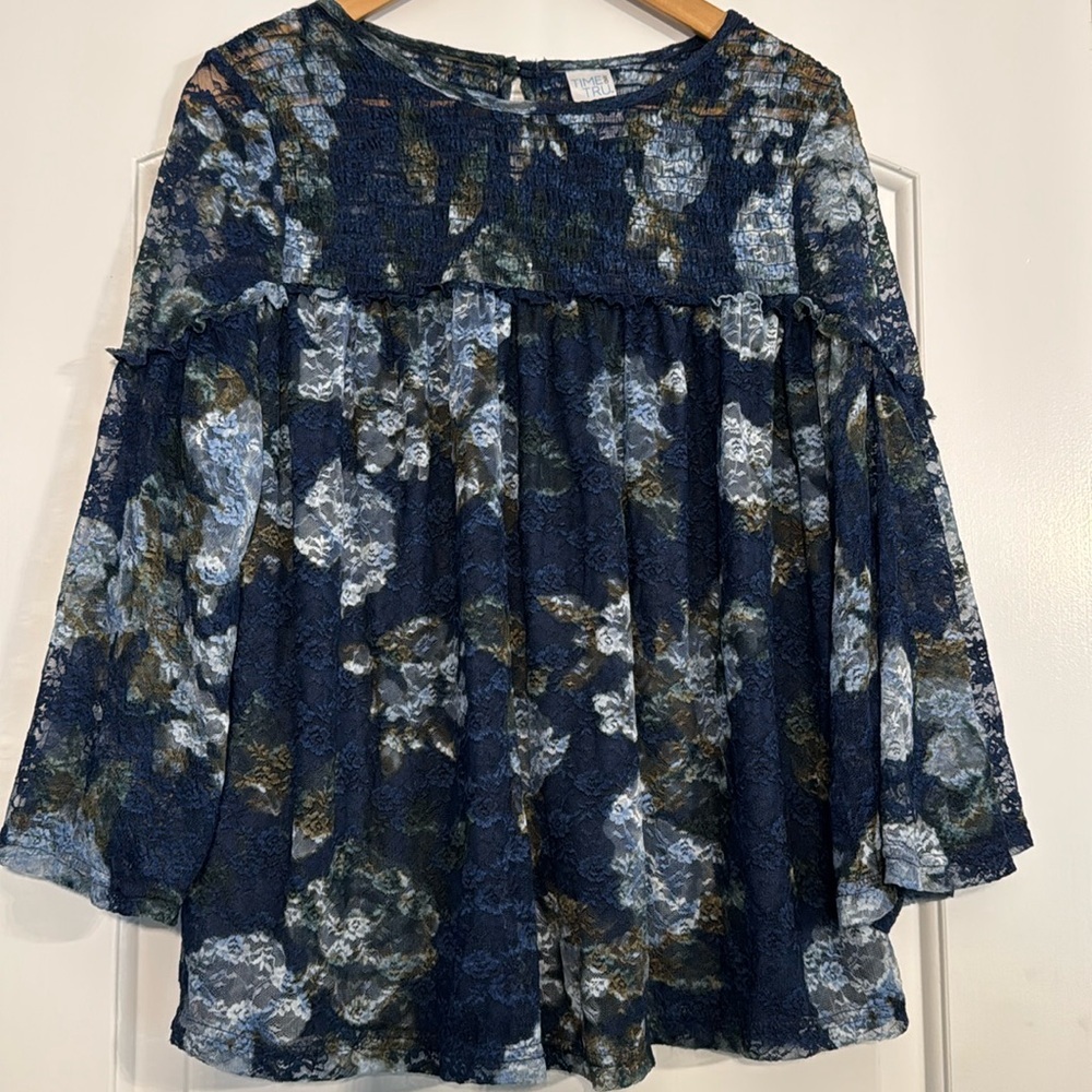 Time and Tru Blue Floral Sheer Lace Blouse Bell  Sleeves Size Medium 8-10